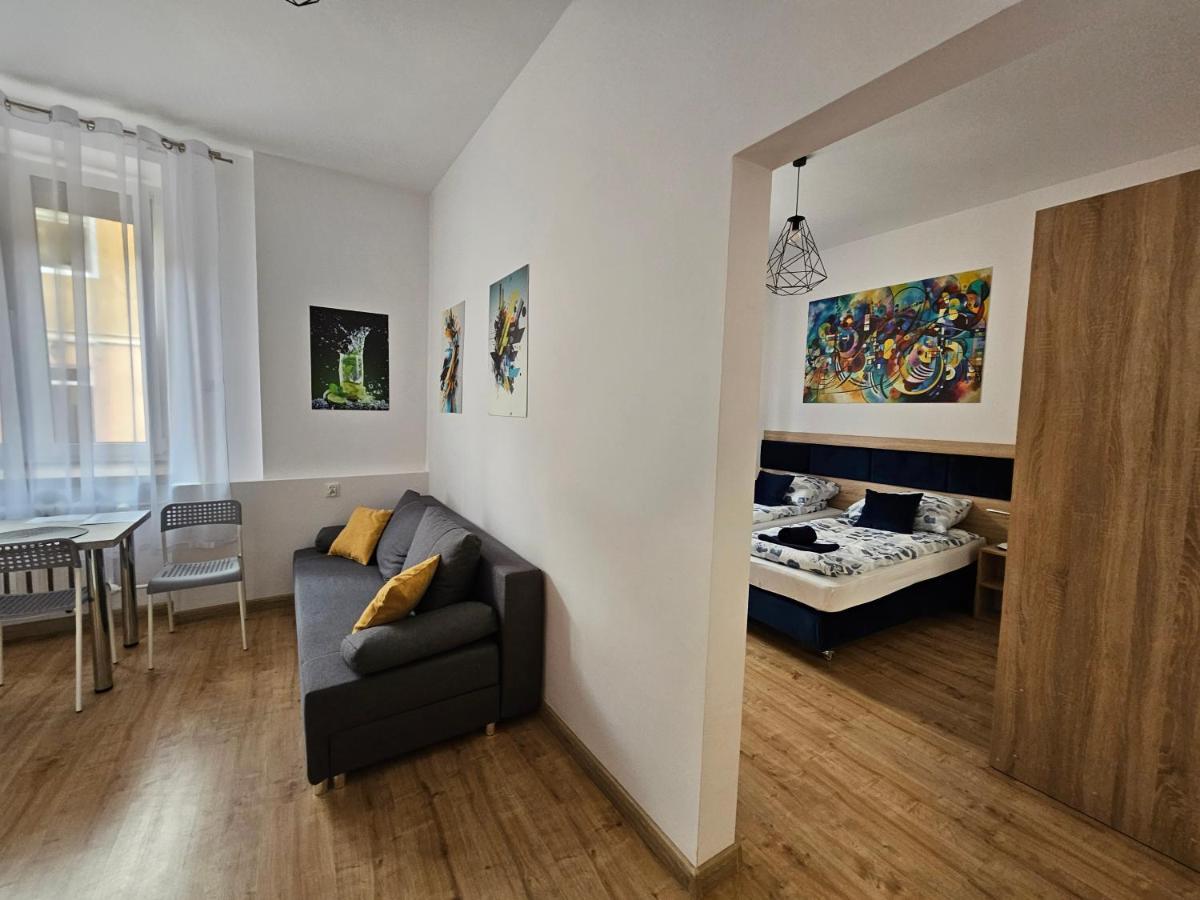 Apartamenty Koktajlove Kielce Exterior photo